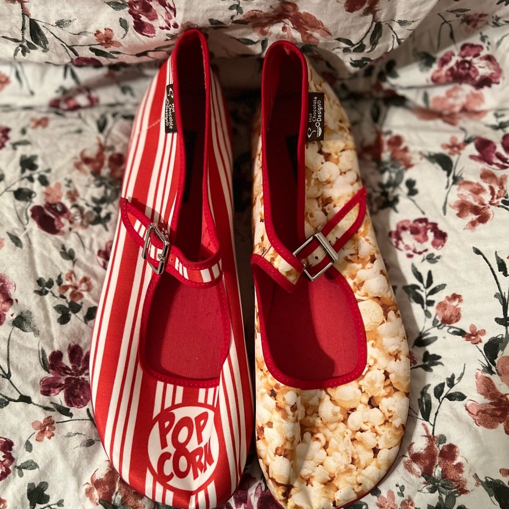 Hot chocolate design popcorn maryjanes